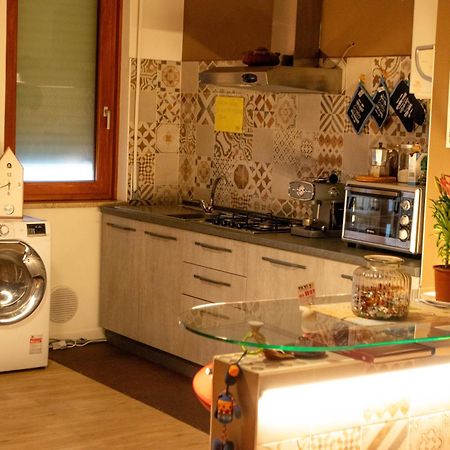 Bed and Breakfast Emmanueli65 Fronte Clinica Per 4 Matrimoniale E Castello Пьяченца Экстерьер фото